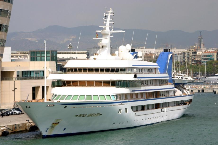 motor yacht prince abdulaziz