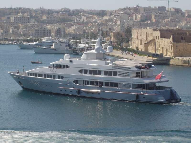 yacht Samax