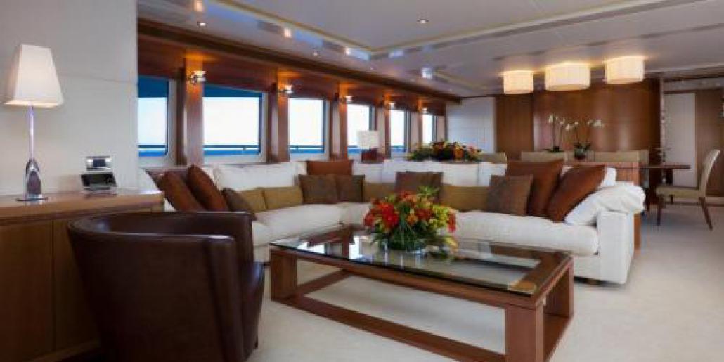 yacht San Bernardo