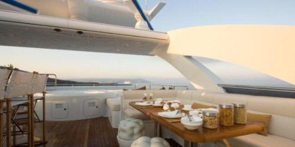 yacht San Bernardo