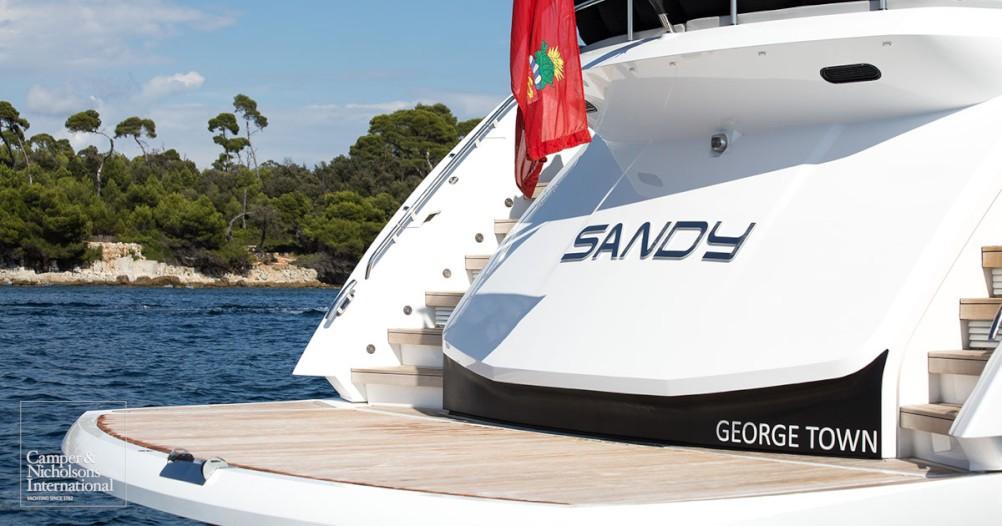 yacht Sandy
