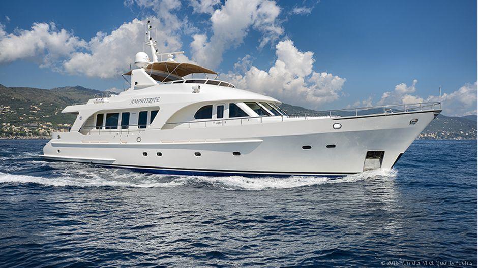 motor yacht amphitrite