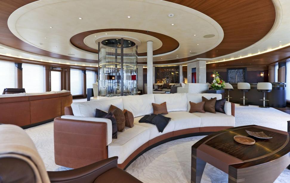 motor yacht serene - fincantieri - yacht harbour