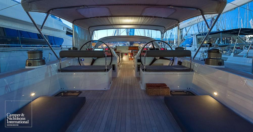 yacht Sindonemo