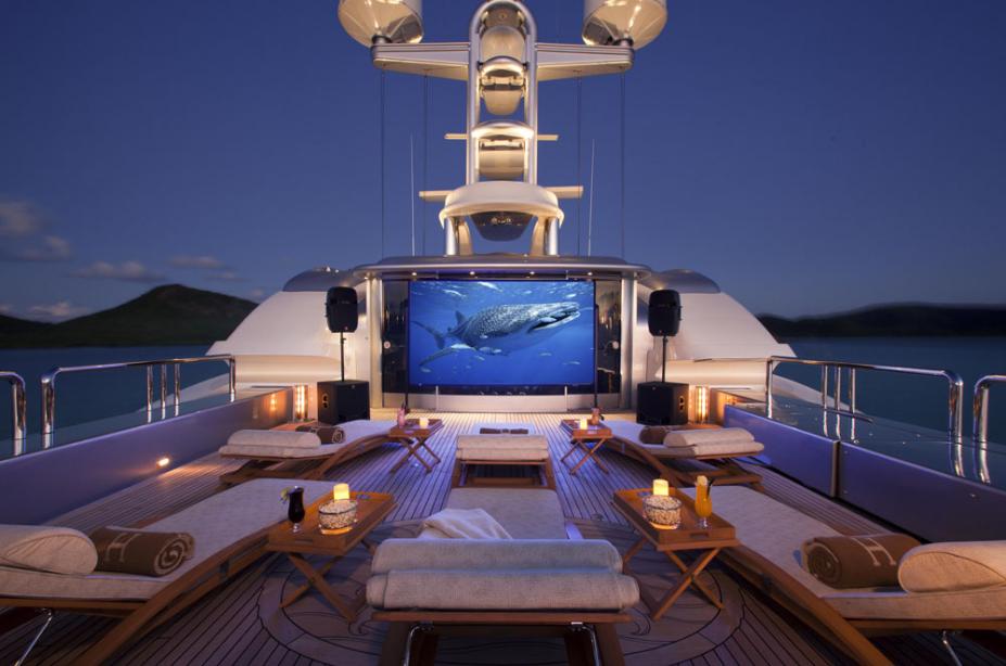 yacht Calypso