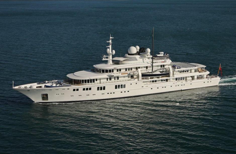 yacht Tatoosh