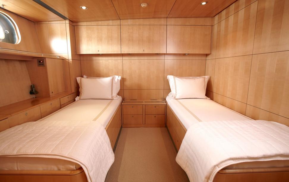 yacht Spiip