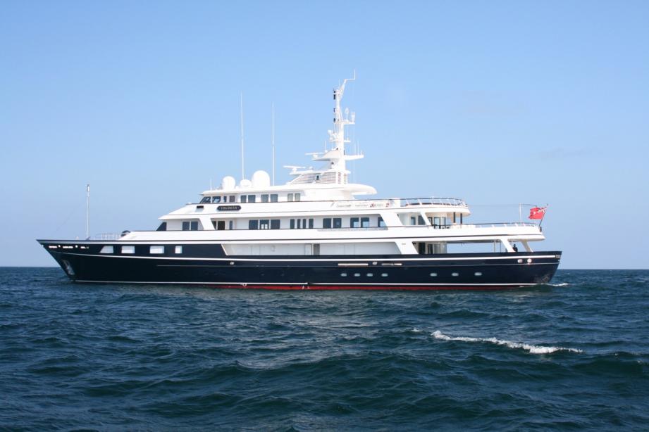 motor yacht virginian