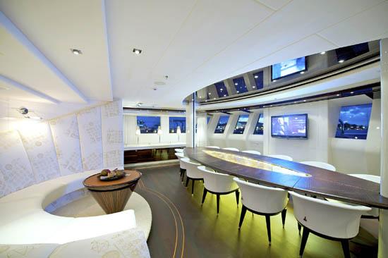 yacht Vive La Vie