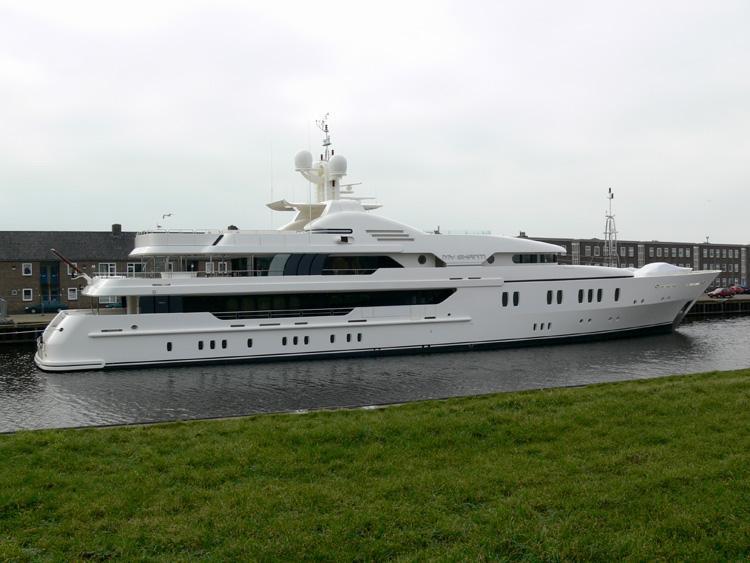 yacht Maria