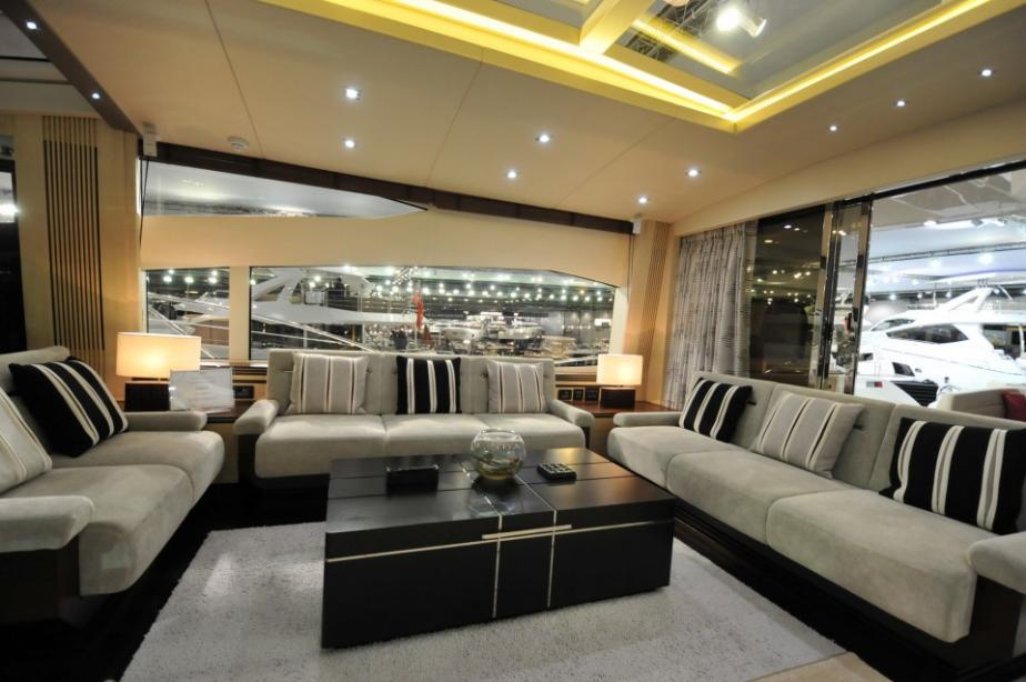 yacht Carte Blanche