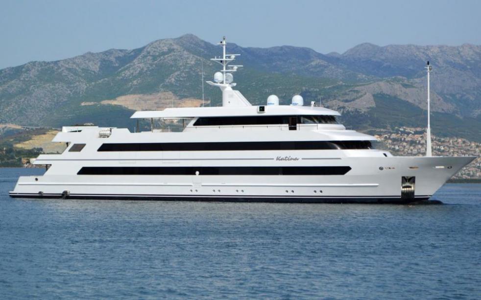yacht Katina