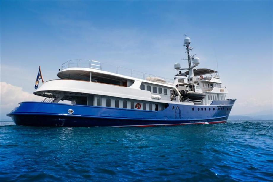 motor yacht asteria