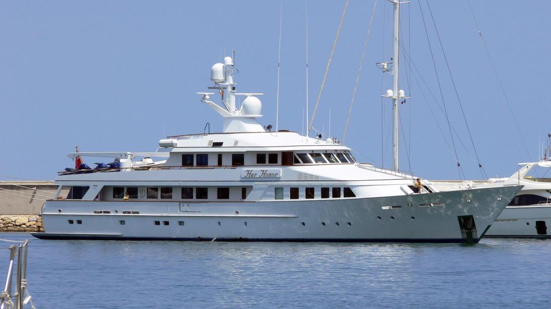 yacht Athina II