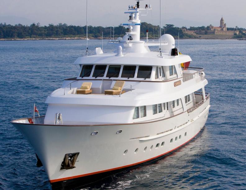 yacht Cornelia