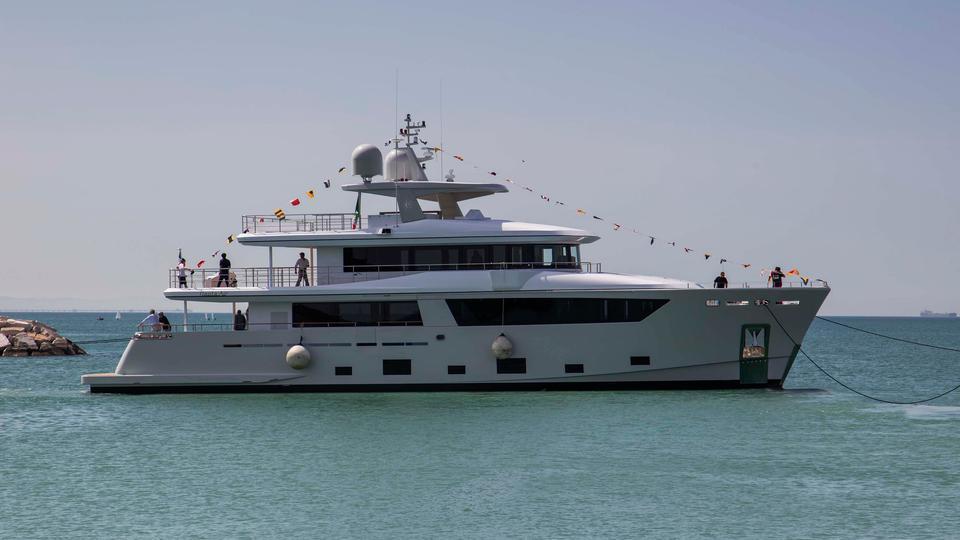 yacht Narvalo 