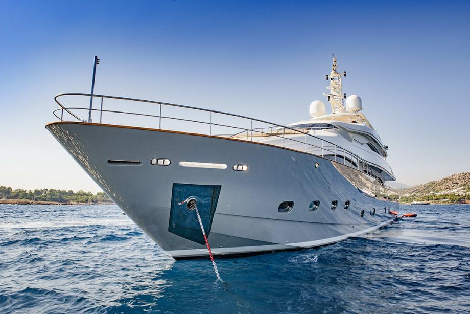 yacht Libertas