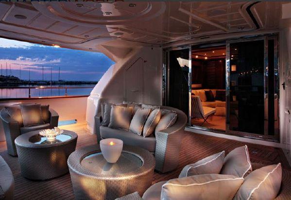 yacht Libertas