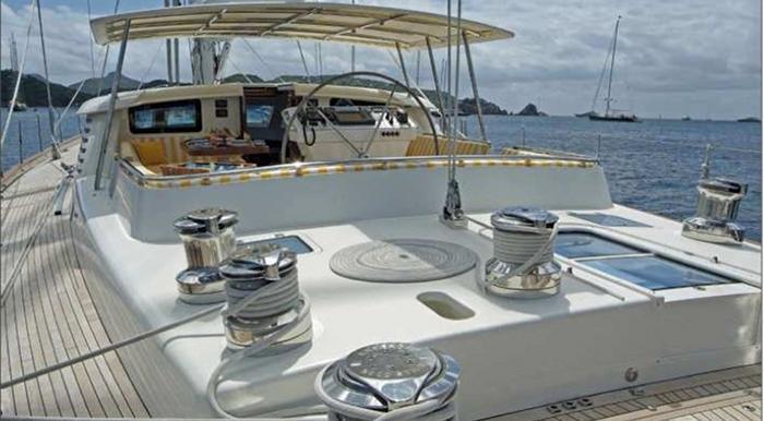 yacht Aventura