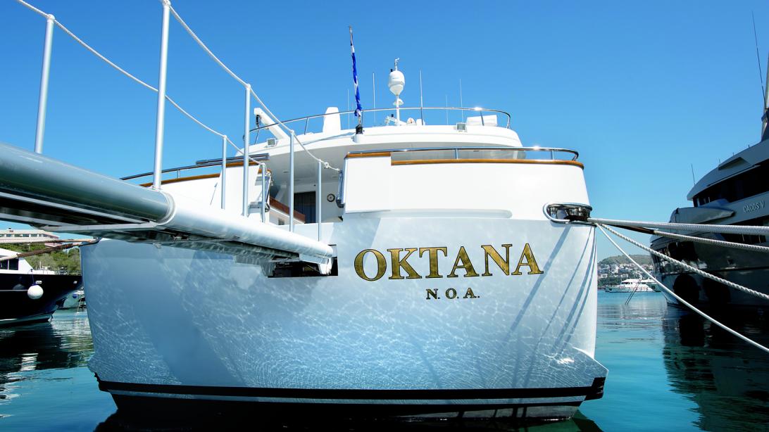 yacht Oktana