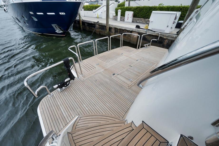 yacht In The Zone