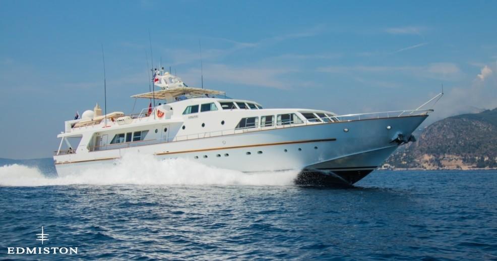 yacht Nauta