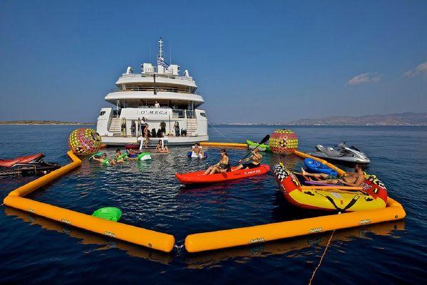 yacht O'mega