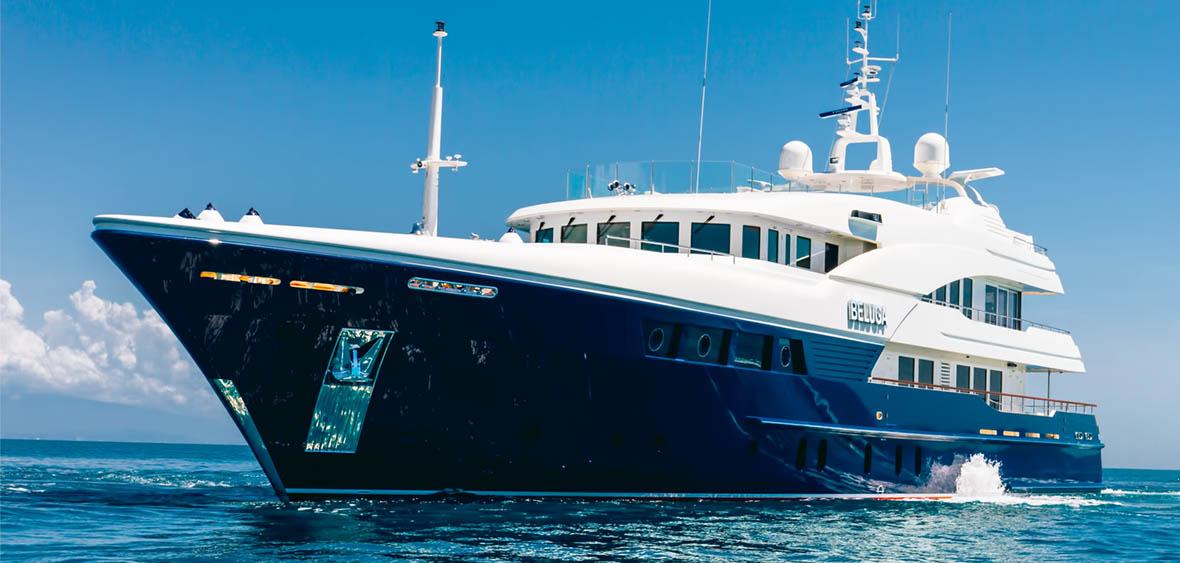 motor yacht amadeus