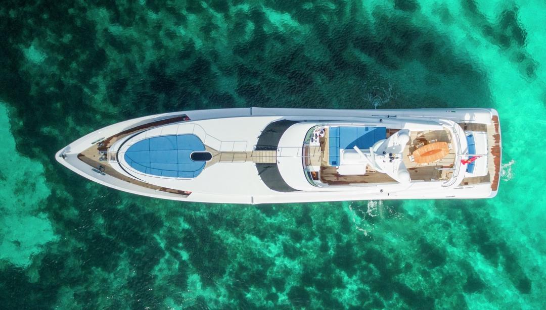 yacht Benita Blue
