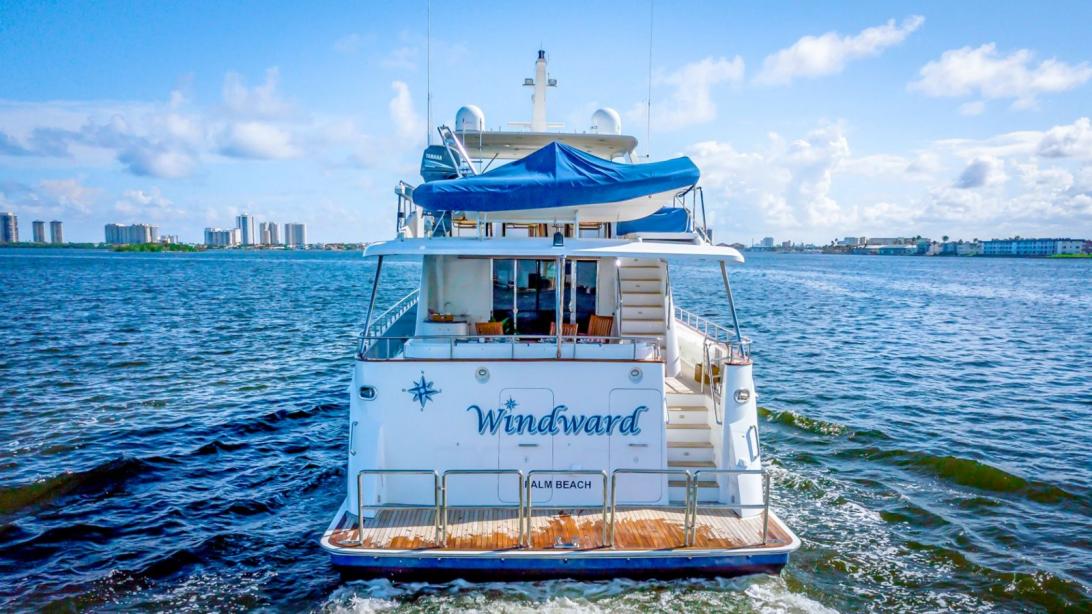 yacht Windward