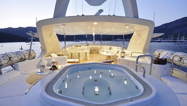 yacht Grande Amore