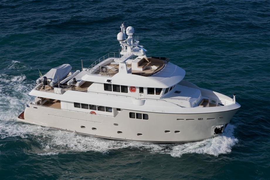 stella del nord yacht for sale