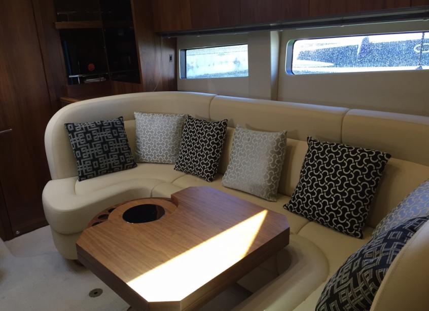 yacht Sunseeker Portofino 40