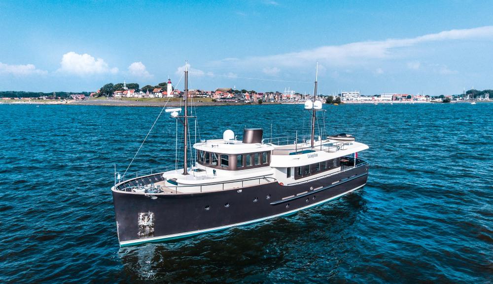 yacht Livingstone