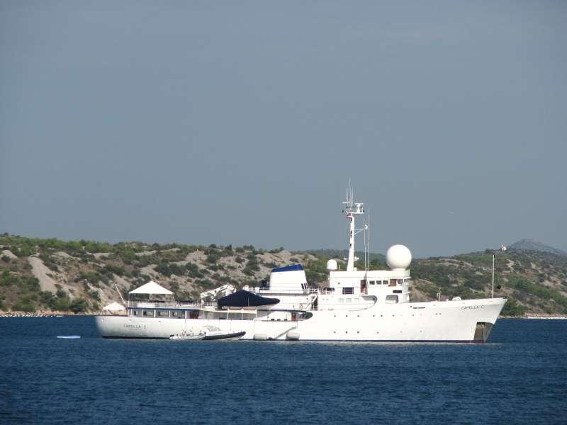 yacht Capella C