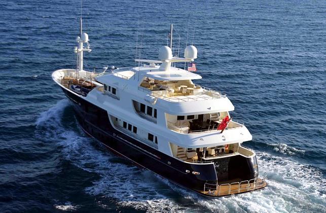 yacht Safira