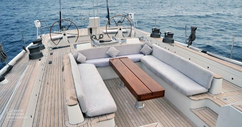 yacht Alarife Cien
