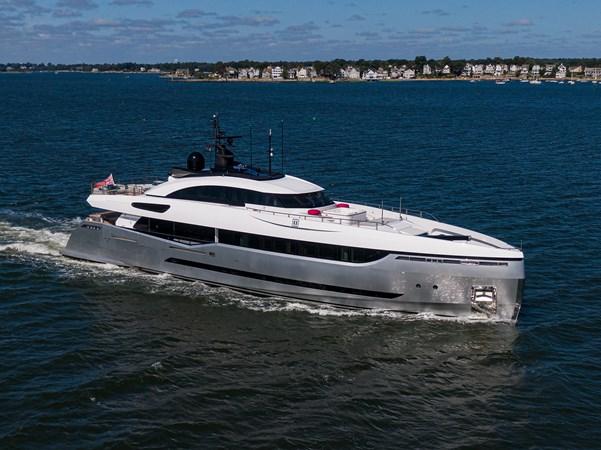 yacht Leudin I