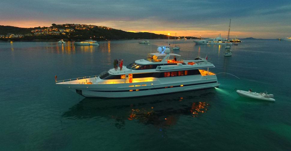 yacht Heartbeat of Life