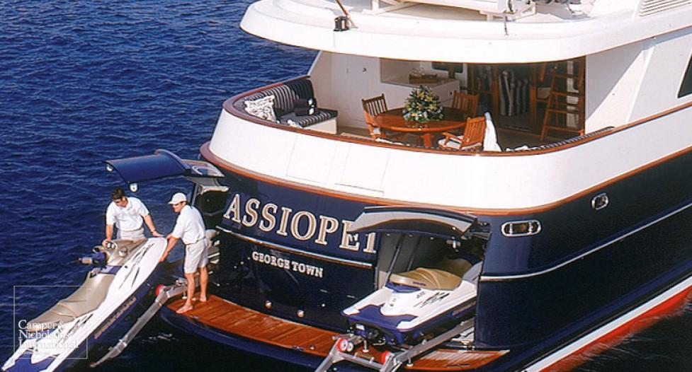 yacht Cassiopeia