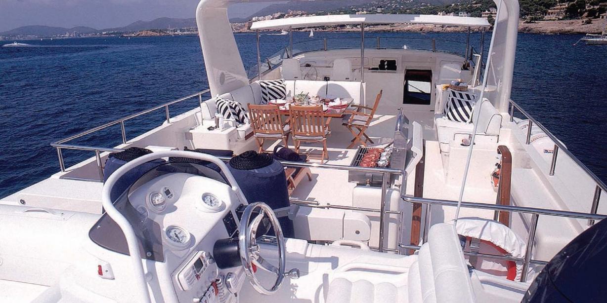 yacht Cassiopeia
