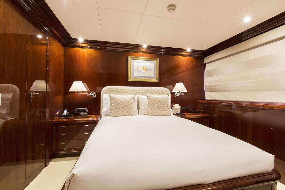 yacht Silentworld