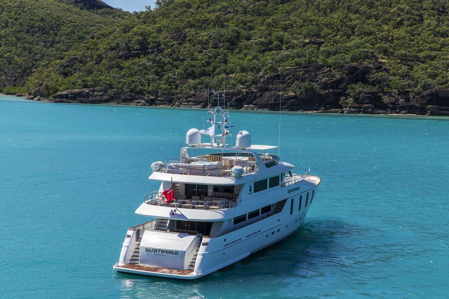 yacht Silentworld
