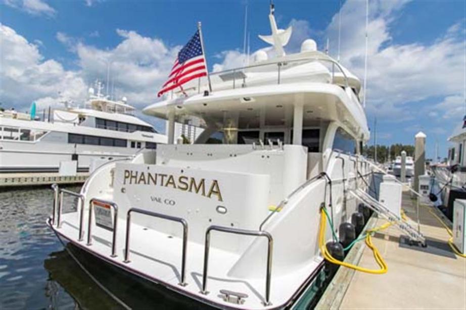 yacht Phantasma