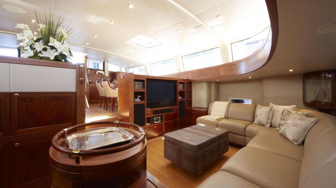 yacht G2