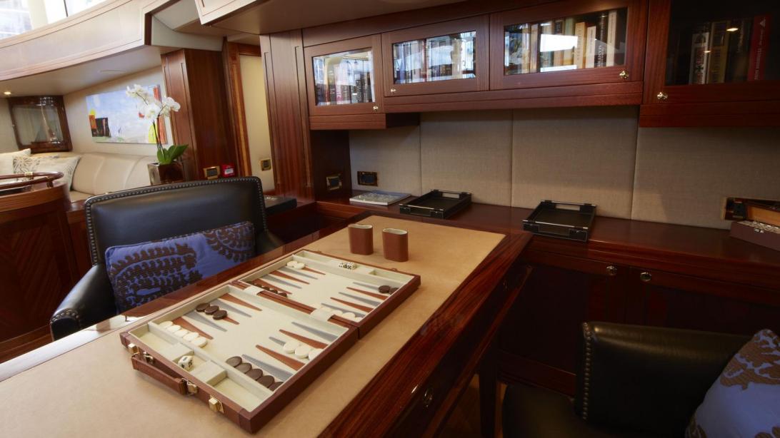 yacht G2