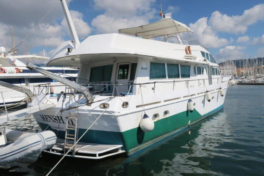 yacht Mensh II
