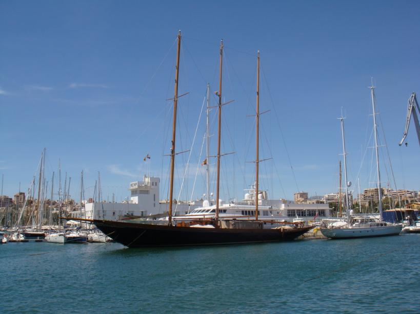 yacht Creole