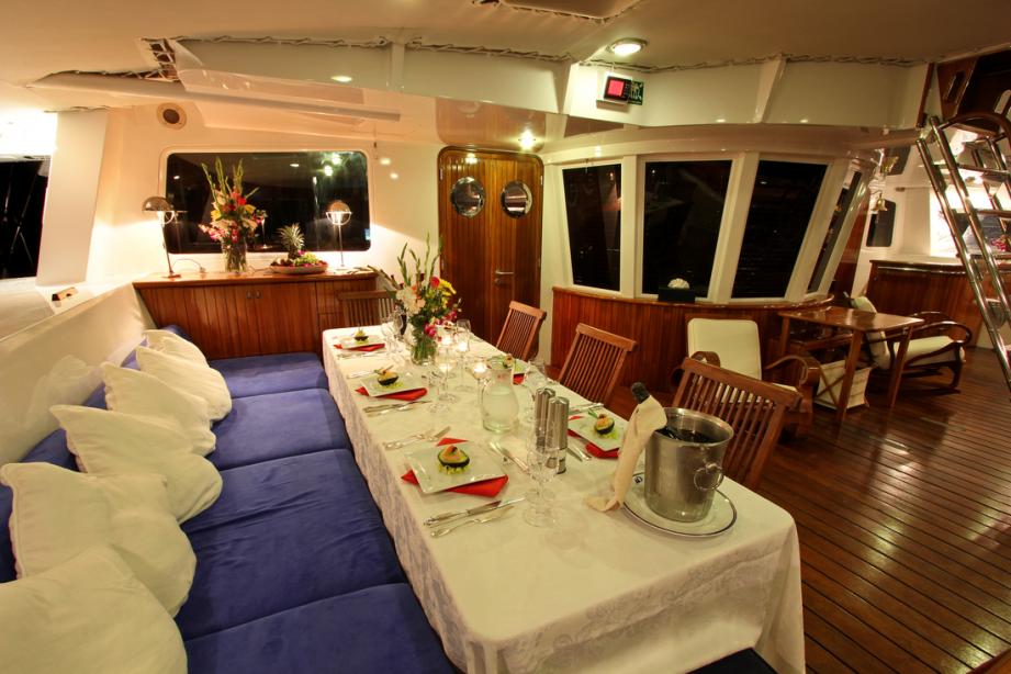 yacht Douce France