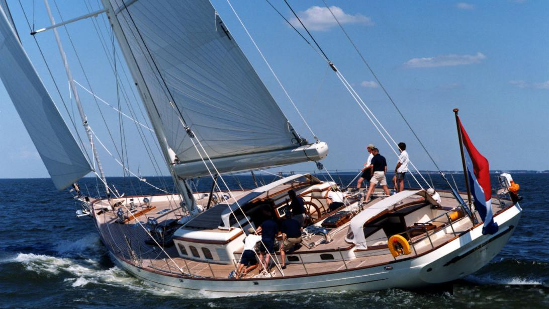 sailing yacht cyclos 2